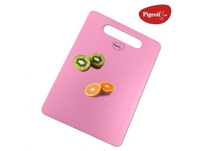 Pigeon Cutting Board with handle