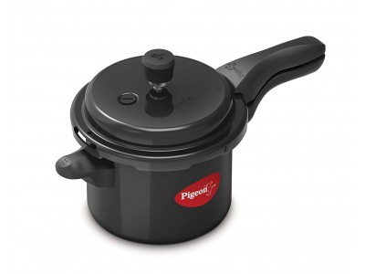 PIGEON TITANIUM OUTER LID PRESSURE COOKER(3 LITRE)